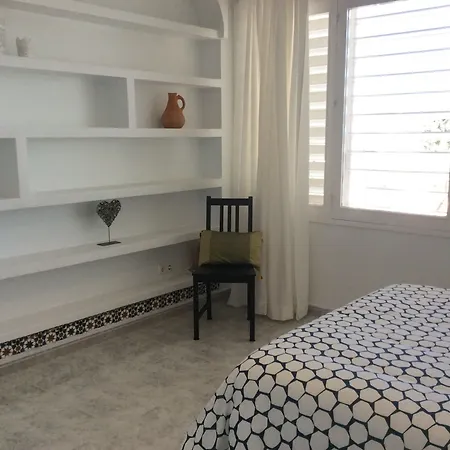 Del Parque Flats - Guadalmar